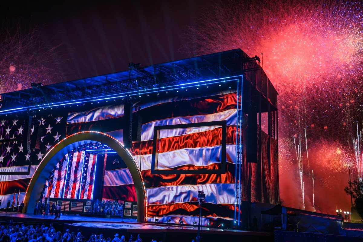 Fireworks explode over the National Mall in Washington, D.C. during the “Salute to America 250” Fourth of July celebration honoring America’s 250th anniversary, Sunday, July 5, 2026. (Official White House Photo by Daniel Torok)