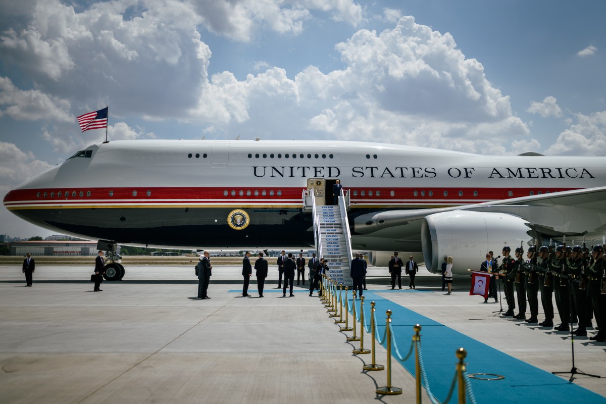 President Donald J. Trump disembarks Air Force One at Etimesgut Air Base in Ankara, Turkey on Tuesday, July 7, 2026. (Official White House Photo by Daniel Torok)