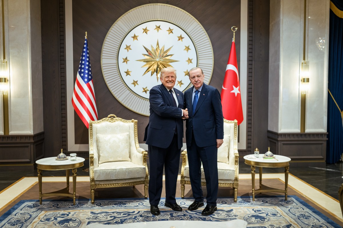 President Donald J. Trump is greeted by President Recep Tayyip Erdogan of Turkey, Tuesday, July 7, 2026, at Etimesgut Air Base in Ankara, Turkey. (Official White House Photo by Daniel Torok)