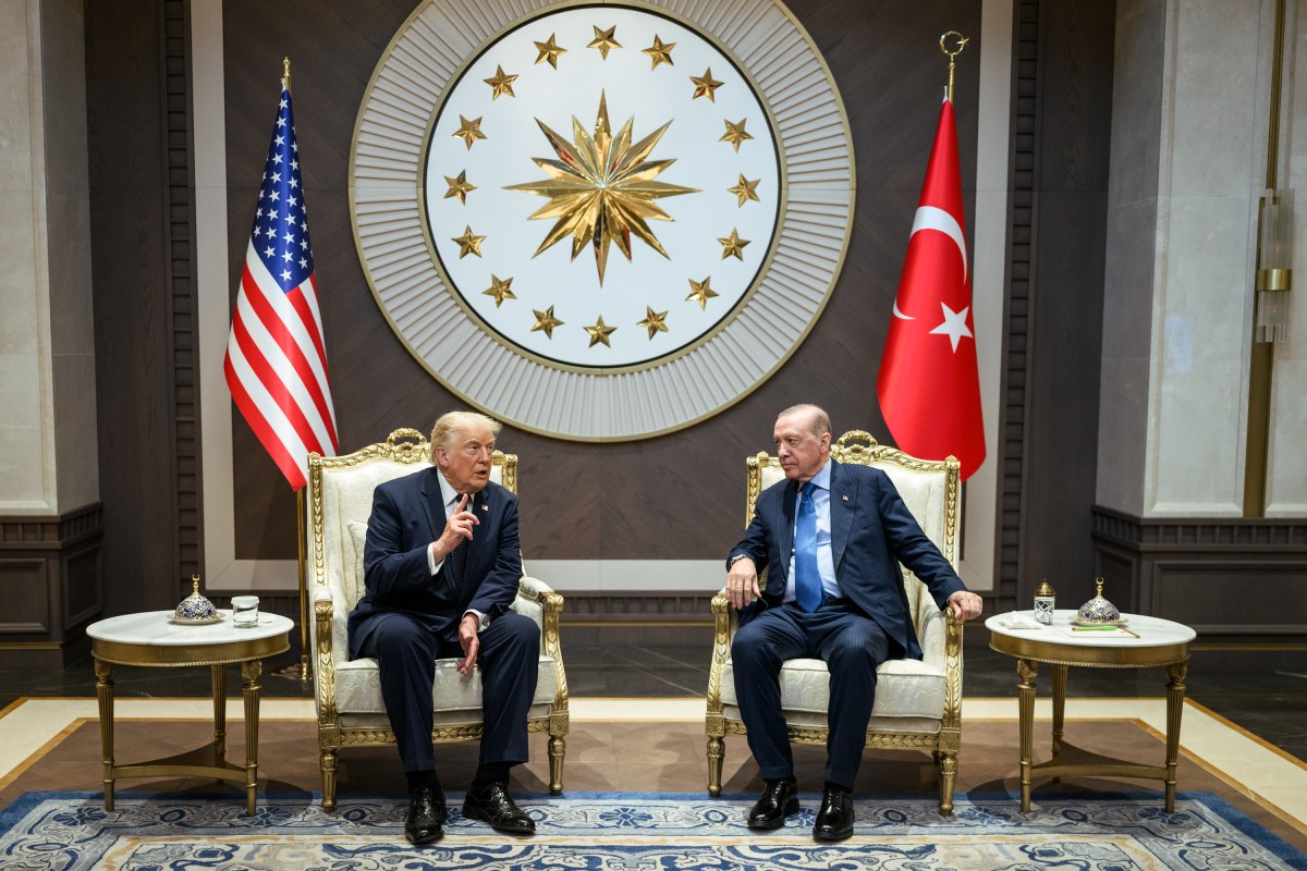 President Donald J. Trump is greeted by President Recep Tayyip Erdogan of Turkey, Tuesday, July 7, 2026, at Etimesgut Air Base in Ankara, Turkey. (Official White House Photo by Daniel Torok)