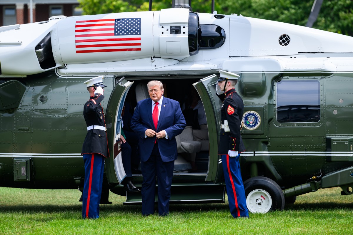 President Donald J. Trump greets officials as he disembarks Marine One in Mount Pleasant, Pennsylvania, Wednesday, July 15, 2026. (Official White House Photo by Joyce Boghosian)