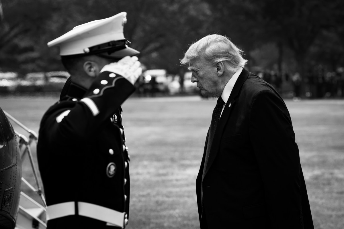 President Donald J. Trump boards Marine One on the Ellipse in Washington, D.C., Friday, July 17, 2026, en route Joint Base Andrews, Maryland for a trip to New York. (Official White House Photo by Andrea Hanks)