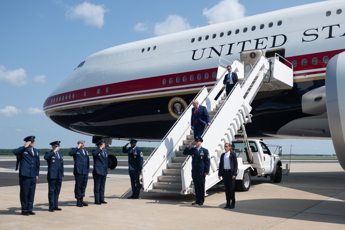 President Donald J. Trump disembarks Air Force One to attend the dignified transfer of U.S. soldiers killed in Iranian strikes in the Middle East, Wednesday, July 22, 2026, at Dover Air Force Base, Delaware.  (Official White House Photo by Molly Riley)