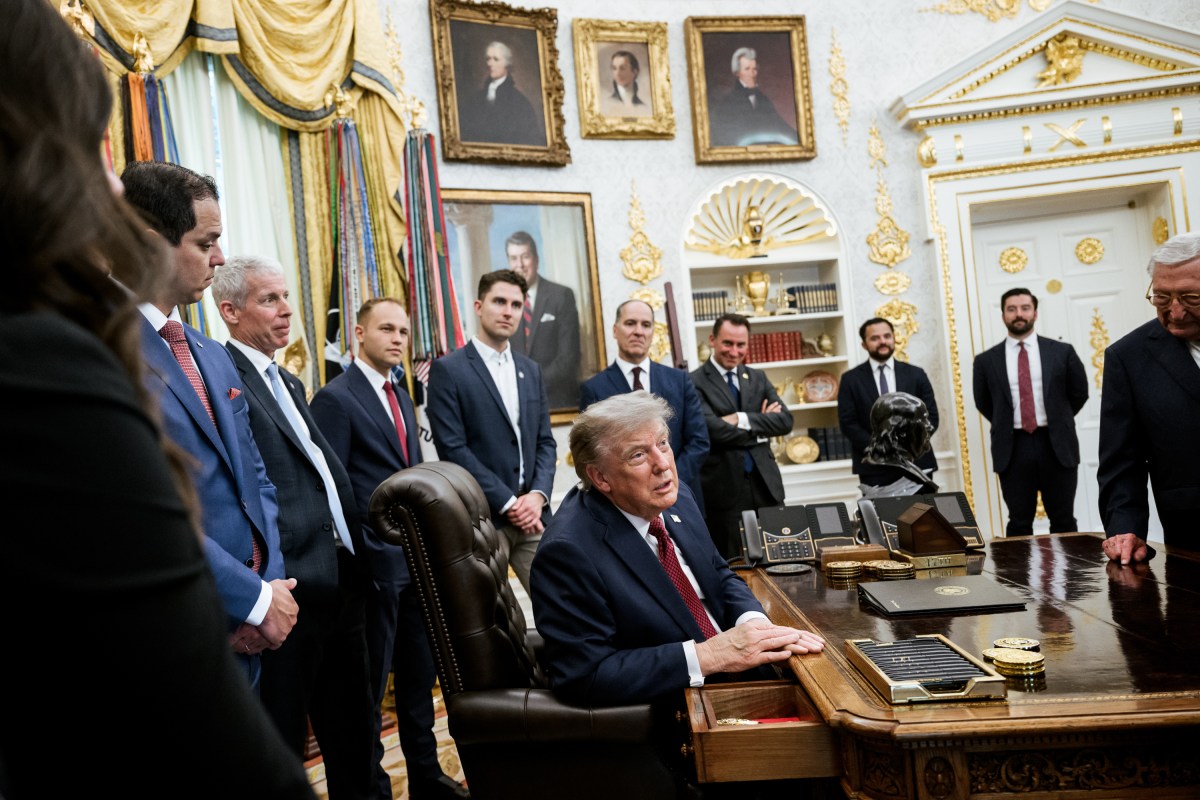 President Donald J. Trump speaks with guests after making an announcement on American nuclear innovation, Friday, July 24, 2026, in the Oval Office. (Official White House Photo by Molly Riley)