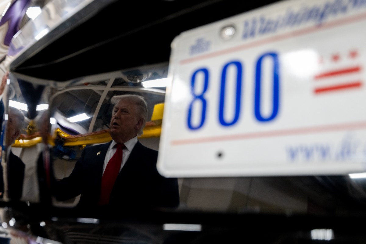 President Donald J. Trump tours the vehicle and garage facility at General Motors Proving Ground in Milford, Michigan, with Secretary of Transportation Sean Duffy, GM CEO Mary Barra, and others, Monday, July 27, 2026. (Official White House Photo by Daniel Torok)