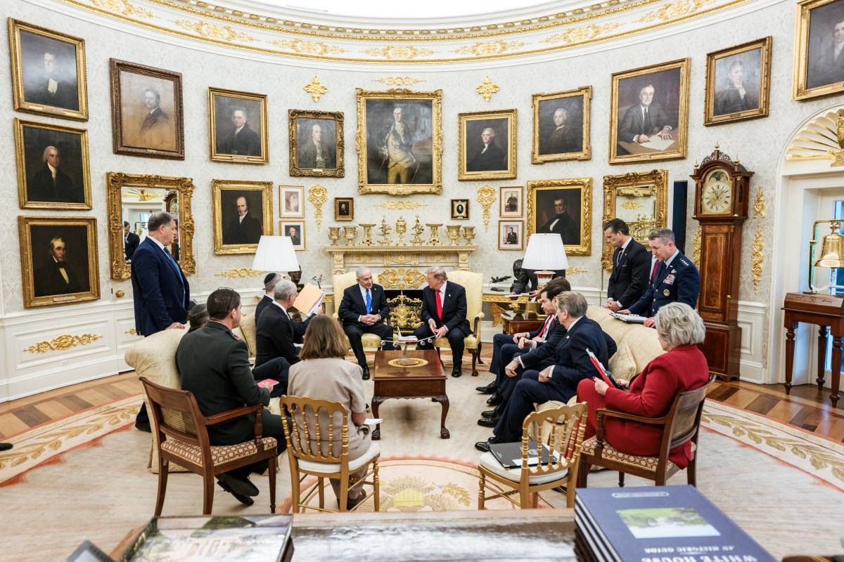 President Donald J. Trump meets with Israeli Prime Minister Benjamin Netanyahu, Tuesday, July 28, 2026, in the Oval Office. (Official White House Photo by Daniel Torok)