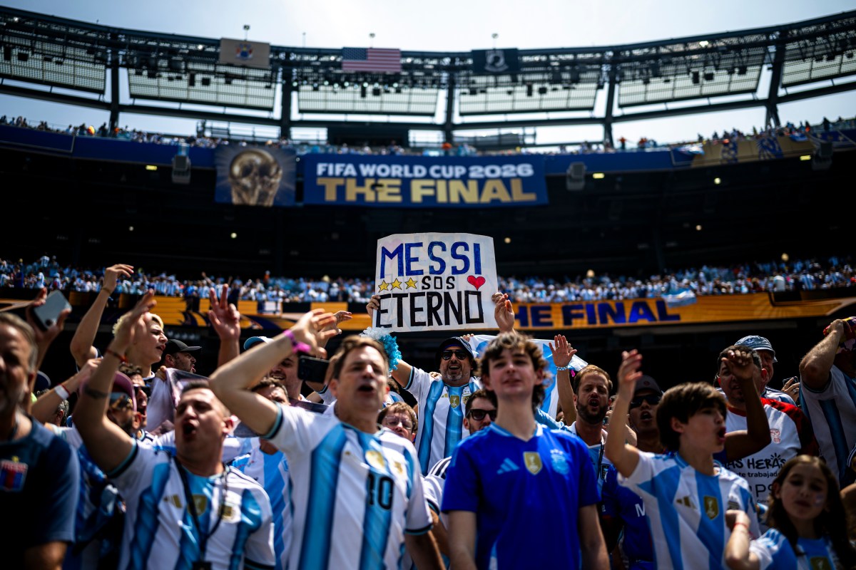 President Donald J. Trump and First Lady Melania Trump attend the FIFA World Cup Final between Spain and Argentina, Sunday, July 19, 2026, at MetLife Stadium in Rutherford, New Jersey. (Official White House Photo by Daniel Torok)