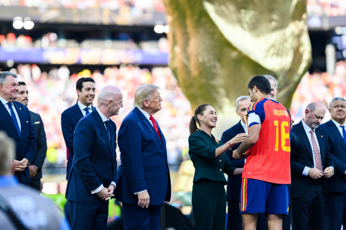 President Donald J. Trump presents medals following the FIFA World Cup Final between Spain and Argentina, Sunday, July 19, 2026, at MetLife Stadium in Rutherford, New Jersey. (Official White House Photo by Daniel Torok)