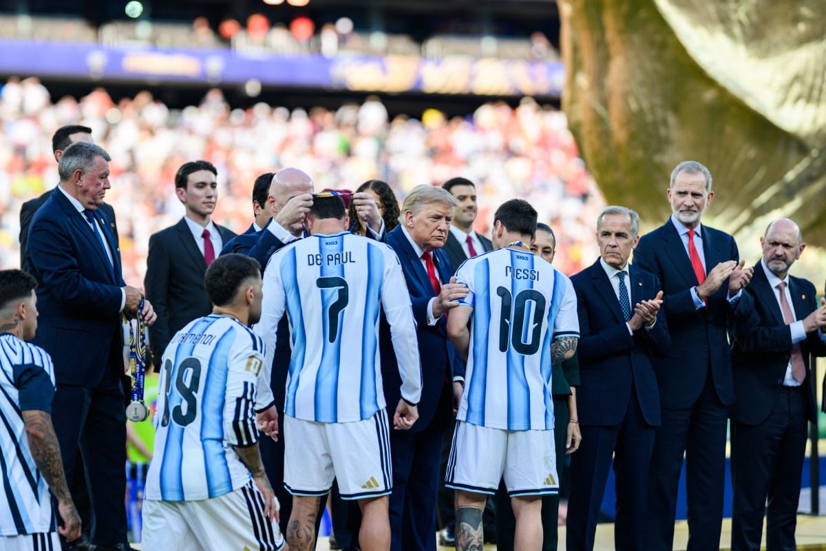 President Donald J. Trump presents medals following the FIFA World Cup Final between Spain and Argentina, Sunday, July 19, 2026, at MetLife Stadium in Rutherford, New Jersey. (Official White House Photo by Daniel Torok)