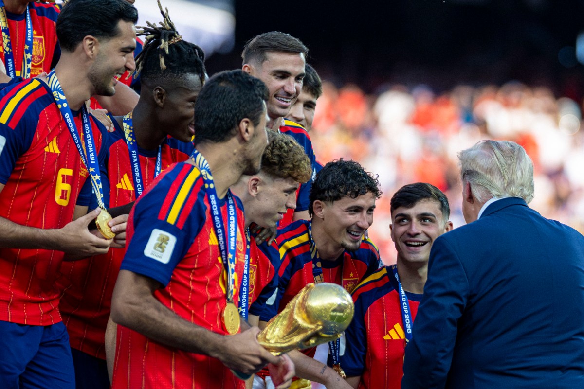 President Donald J. Trump presents medals following the FIFA World Cup Final between Spain and Argentina, Sunday, July 19, 2026, at MetLife Stadium in Rutherford, New Jersey. (Official White House Photo by Daniel Torok)
