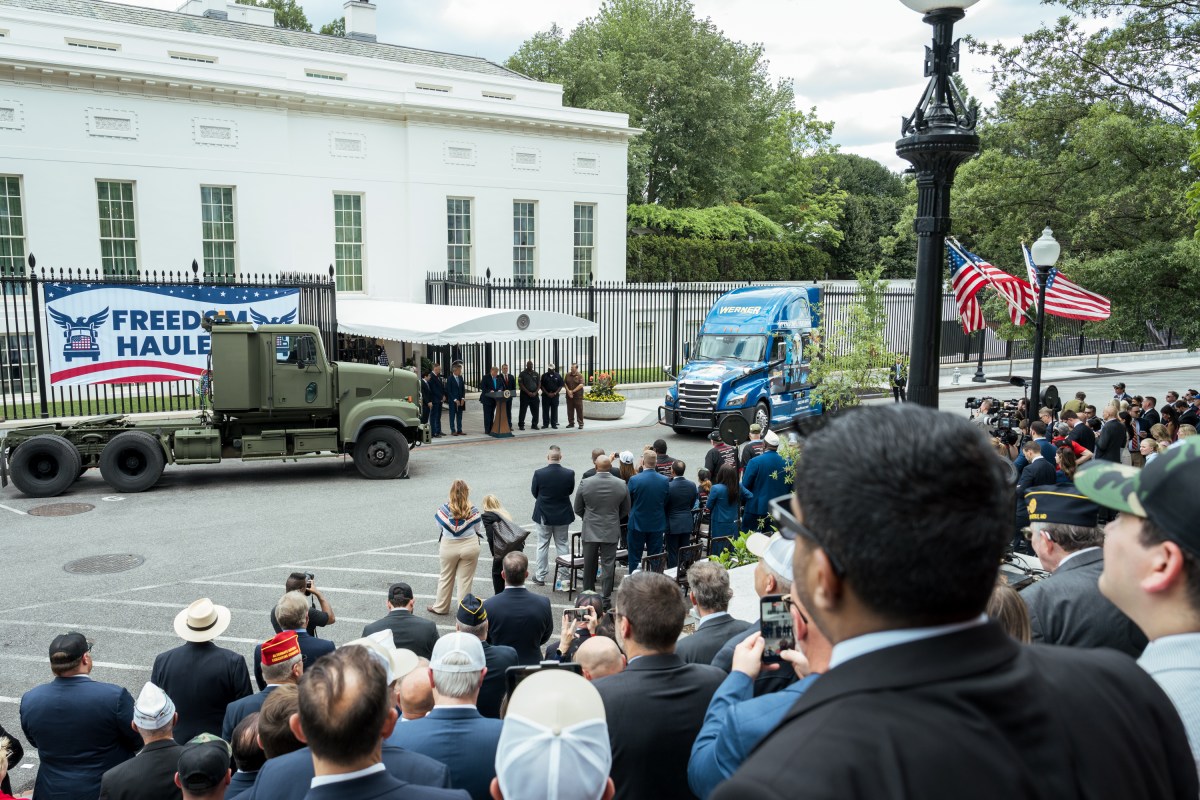 President Donald J. Trump announces a “Freedom Haulers” initiative to attract military veterans to trucking jobs, Thursday, July 30, 2026, at the White House. (Official White House Photo by Abe McNatt)
