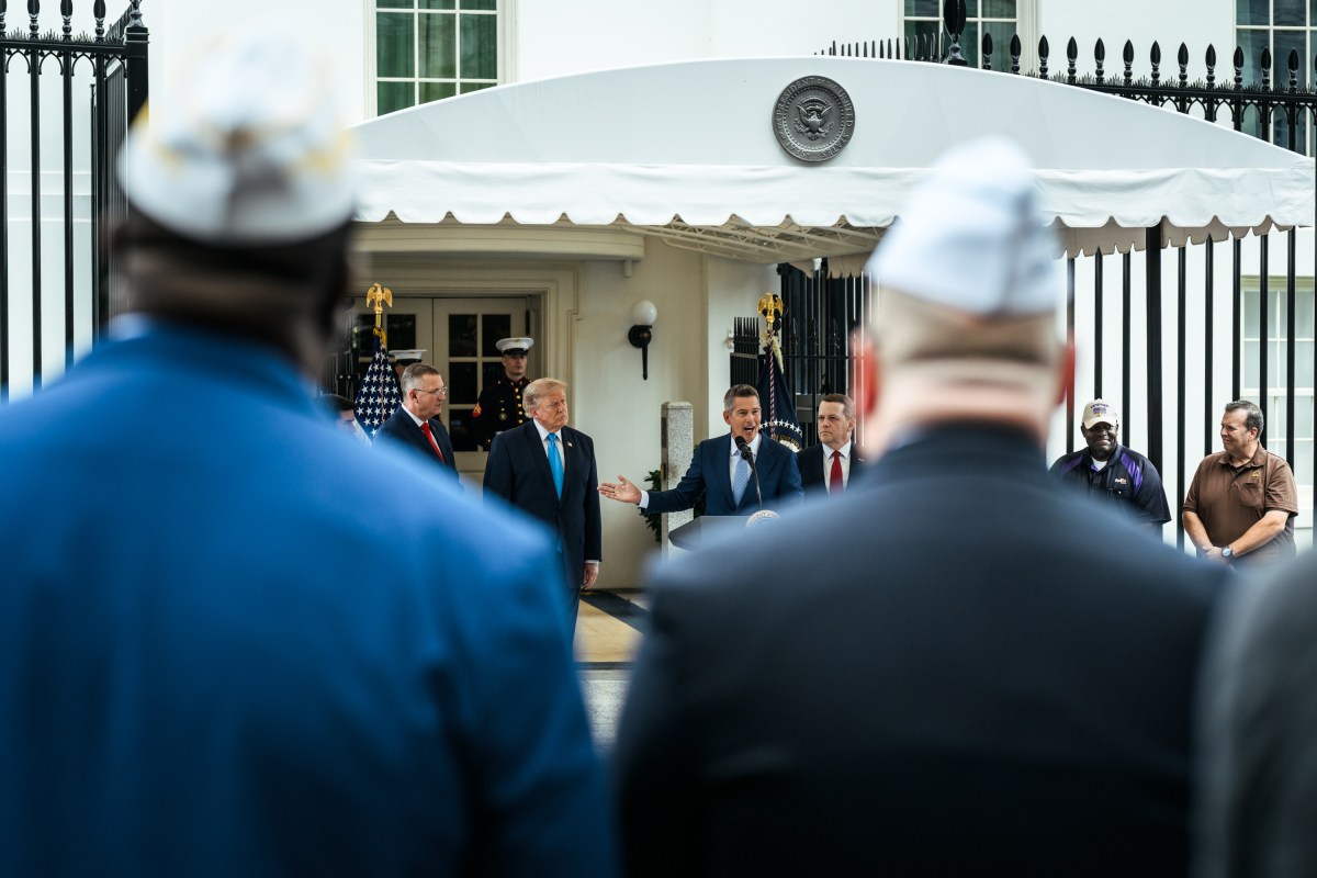 President Donald J. Trump announces a “Freedom Haulers” initiative to attract military veterans to trucking jobs, Thursday, July 30, 2026, at the White House. (Official White House Photo by Daniel Torok)