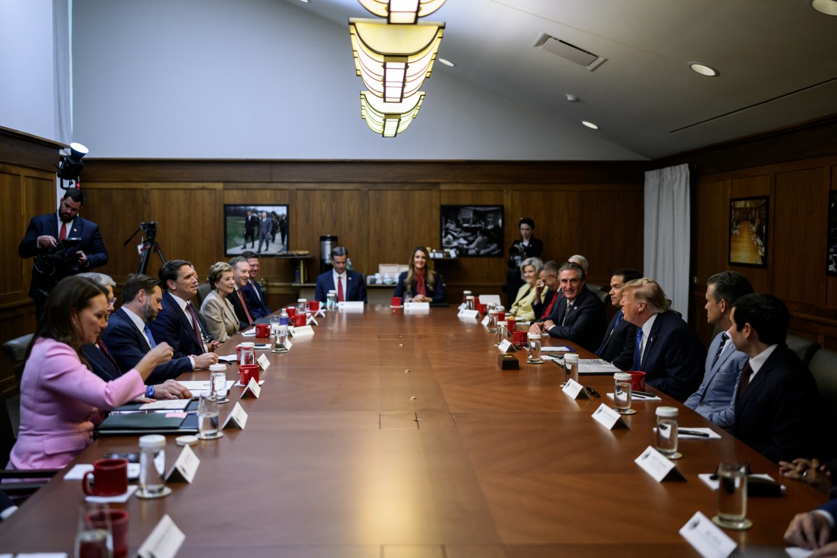 President Donald J. Trump meets with his cabinet at Camp David, Maryland on Friday, July 31, 2026. (Official White House Photo by Daniel Torok)
