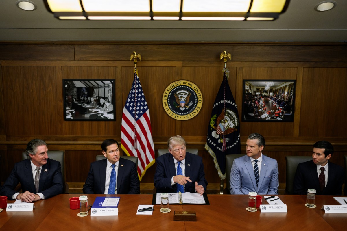 President Donald J. Trump meets with his cabinet at Camp David, Maryland on Friday, July 31, 2026. (Official White House Photo by Daniel Torok)