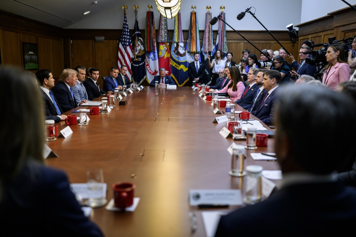 President Donald J. Trump meets with his cabinet at Camp David, Maryland on Friday, July 31, 2026. (Official White House Photo by Daniel Torok)