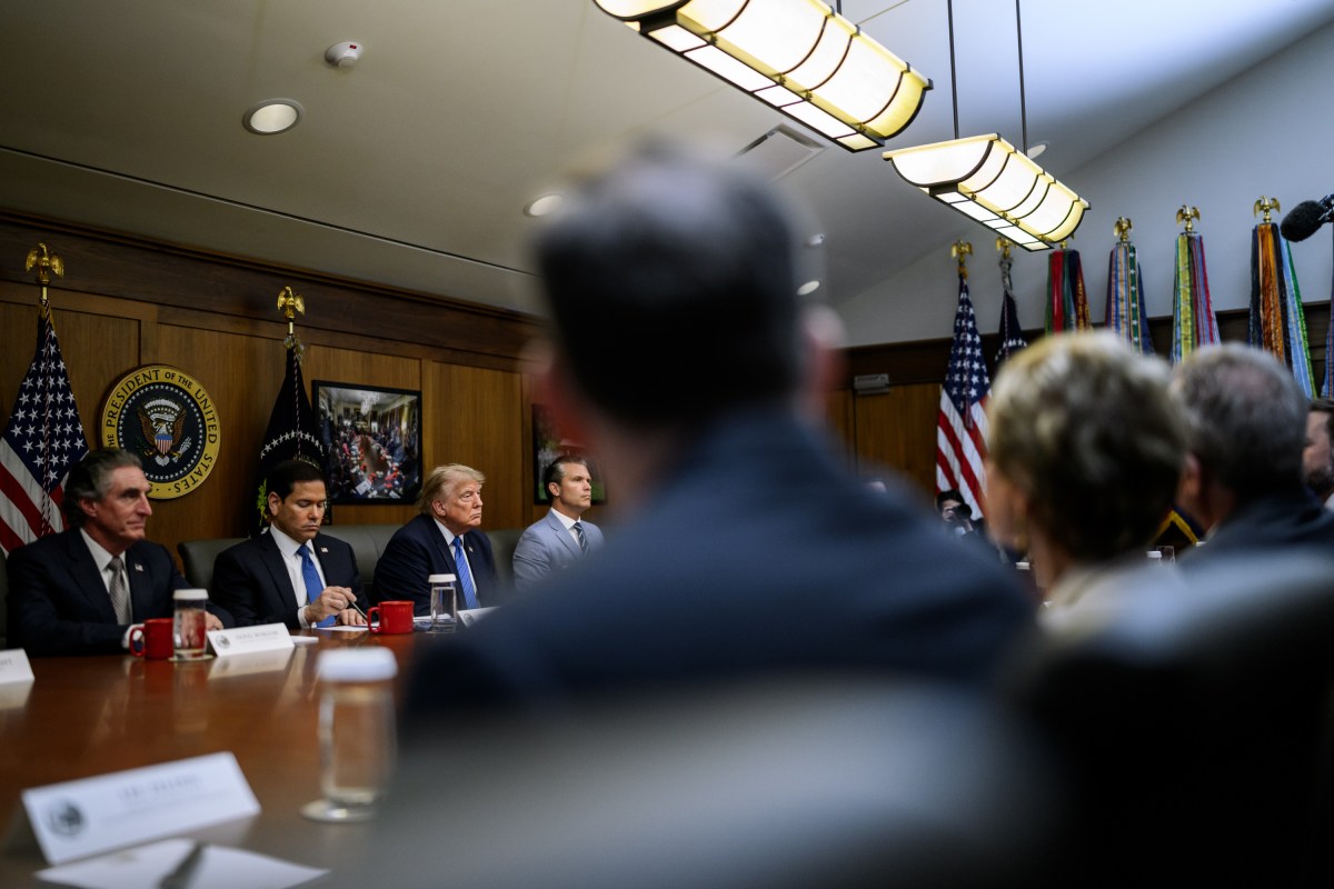 President Donald J. Trump meets with his cabinet at Camp David, Maryland on Friday, July 31, 2026. (Official White House Photo by Daniel Torok)