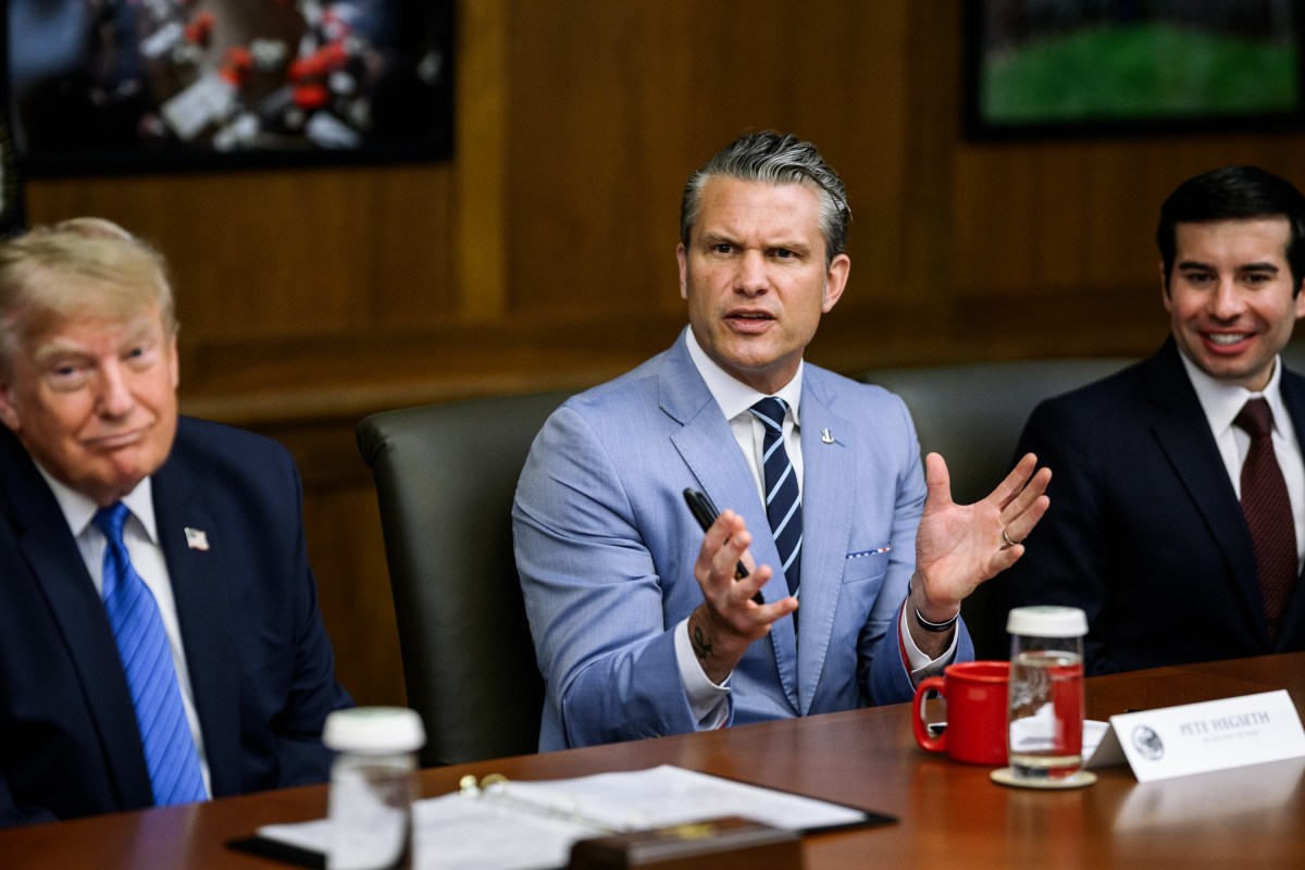 President Donald J. Trump meets with his cabinet at Camp David, Maryland on Friday, July 31, 2026. (Official White House Photo by Daniel Torok)