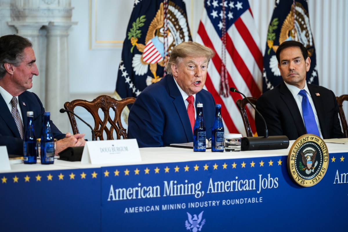 President Donald J. Trump, flanked by Secretary of State Marco Rubio and Secretary of Interior Doug Burgum, attends a roundtable for the American mining industry, Friday, August 7, 2026, at the U.S. Department of State in Washington, D.C. (Official White House Photo by Joyce N. Boghosian)