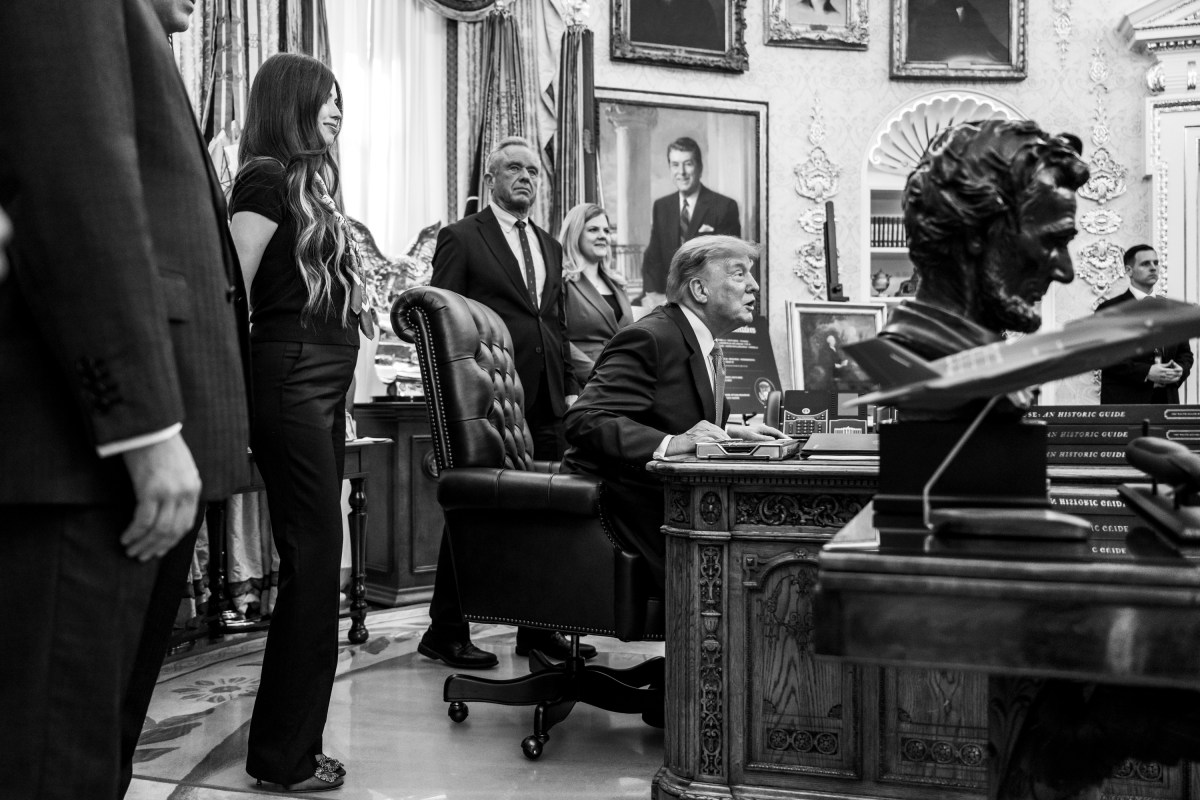 President Donald J. Trump signs an Executive Order regarding childhood vaccines in the Oval Office, Monday, August 10, 2026. (Official White House Photo by Molly Riley)