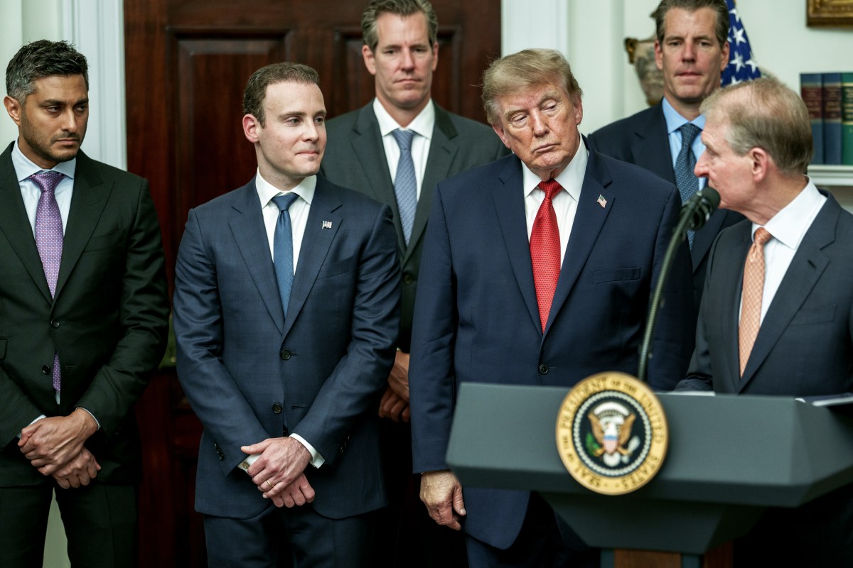 President Donald J. Trump participates in a CFTC Innovation Advisory Committee Launch with tech leaders and White House staff in the Roosevelt Room, Wednesday, August 19, 2026. (Official White House Photo by Abe McNatt)