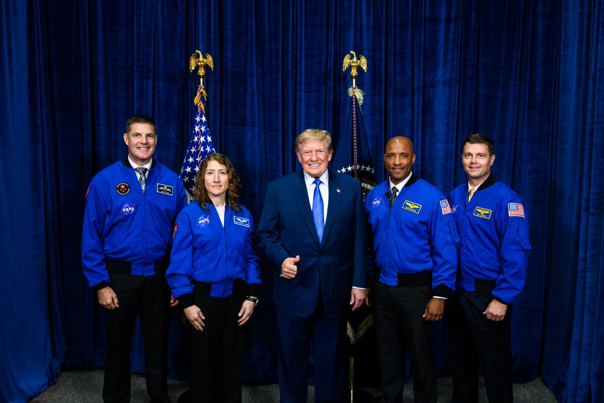 President Donald J. Trump participates in a photo line at the NASA Johnson Space Center, Friday, August 28, 2026, in Houston, Texas. (Official White House Photo by Daniel Torok)