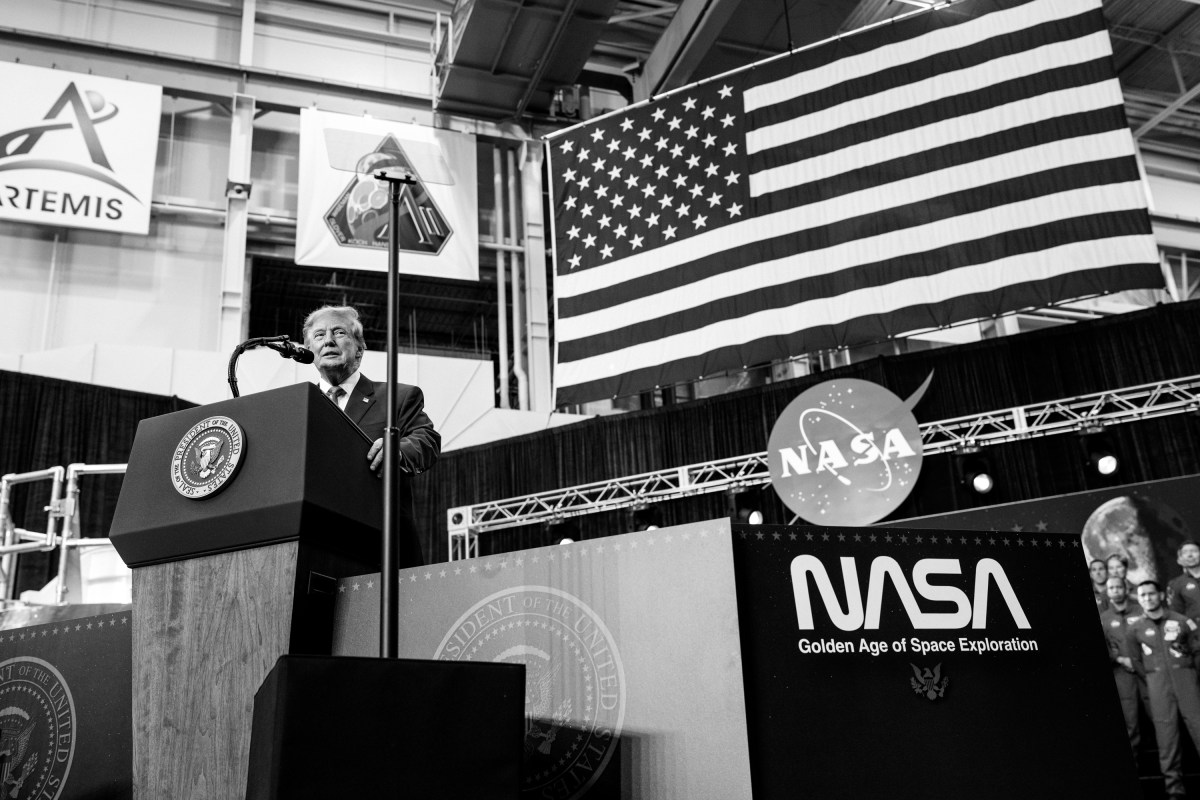 President Donald J. Trump delivers remarks before a Congressional Space Medal of Honor Ceremony at the NASA Johnson Space Center, Friday, August 28, 2026, in Houston, Texas. (Official White House Photo by Daniel Torok)