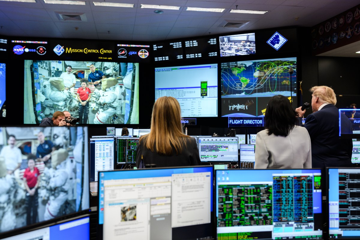 President Donald J. Trump calls the International Space Station from NASA Mission Control Center at the NASA Johnson Space Center, Friday, August 28, 2026, in Houston, Texas. (Official White House Photo by Daniel Torok)