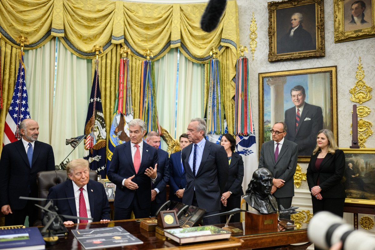 President Donald J. Trump participates in a Most Favored Nation Drug Pricing for American Patients announcement, Monday, August 31, 2026, in the Oval Office at the White House. (Official White House Photo by Molly Riley)