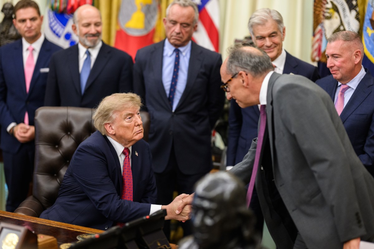 President Donald J. Trump participates in a Most Favored Nation Drug Pricing for American Patients announcement, Monday, August 31, 2026, in the Oval Office at the White House. (Official White House Photo by Molly Riley)