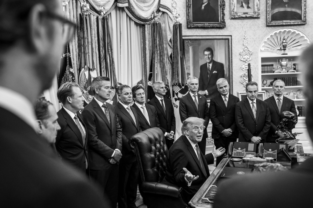 President Donald J. Trump meets with U.S. travel executives in the Oval Office, Wednesday, September 2, 2026. (Official White House Photo by Joyce N. Boghosian)