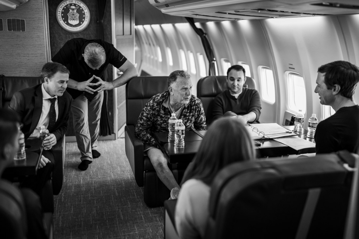 U.S. Special Envoy Steve Witkoff and Jared Kushner en route to Vnukovo International Airport in Moscow, Russia, Friday, September 4, 2026, to meet with Russian President Vladimir Putin and continue dialogue to end the Russia-Ukraine War. (Official White House Photo by Daniel Torok)