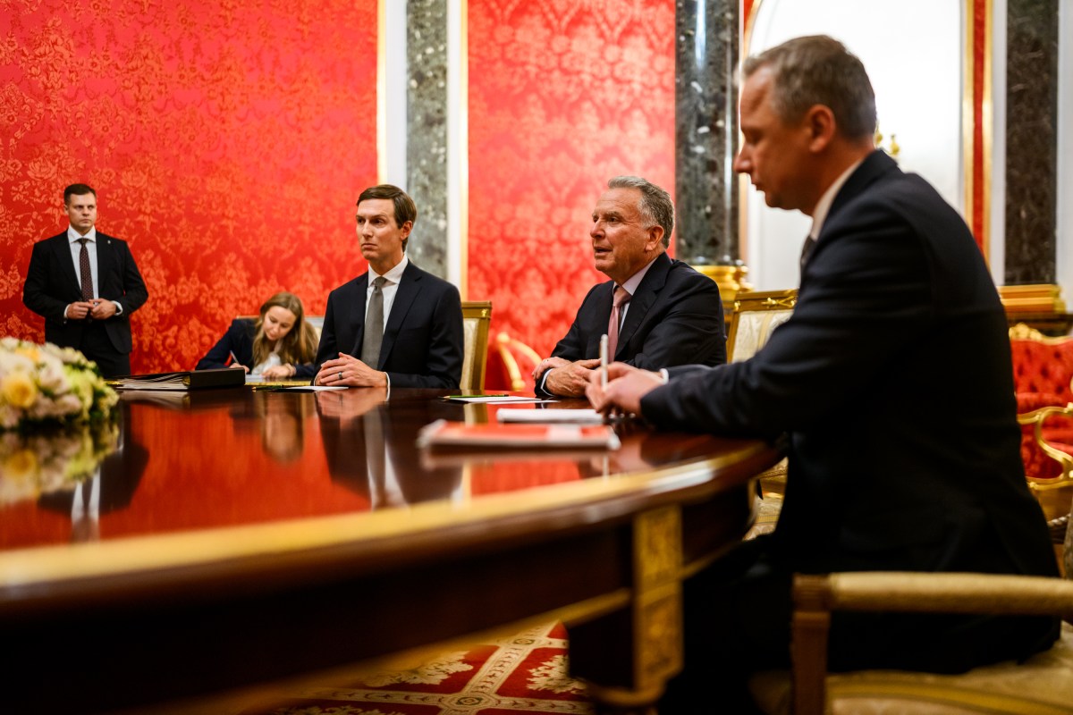 U.S. Special Envoy Steve Witkoff and Jared Kushner meet with Russian President Vladimir Putin in the Red Drawing Room at the Kremlin in Moscow, Russia, Saturday, September 5, 2026, to continue dialogue to end the Russia-Ukraine War. (Official White House Photo by Daniel Torok)