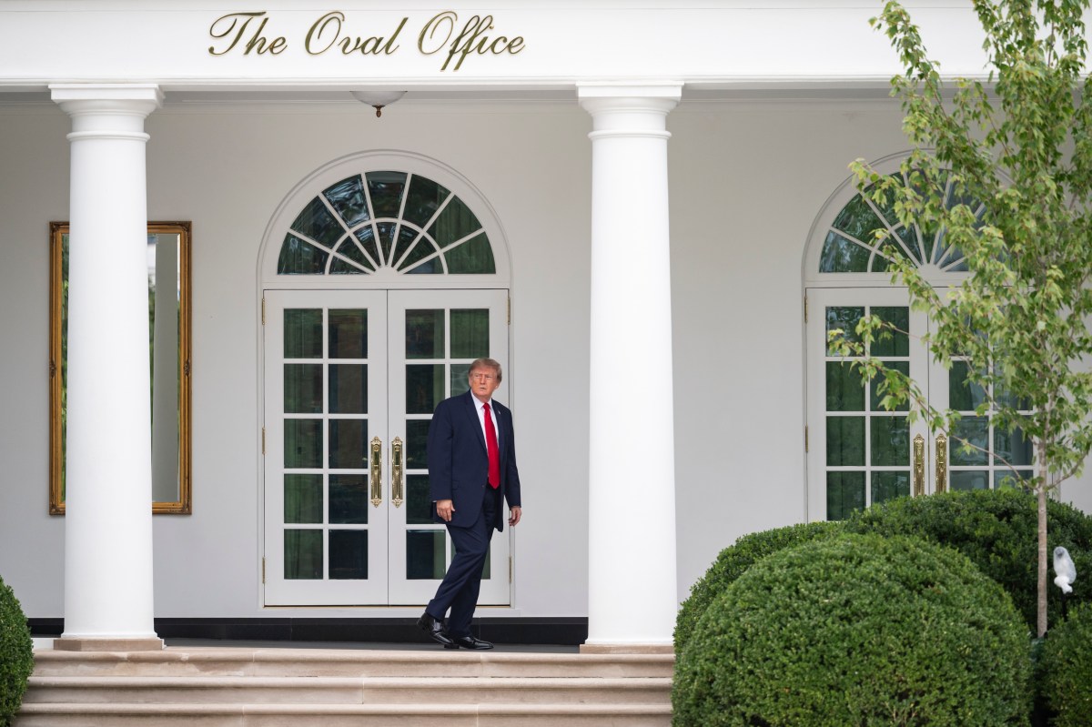 President Donald J. Trump participates in a ribbon-cutting ceremony for the new helipad on the South Lawn of the White House, Monday, September 21, 2026. (Official White House Photo by Joyce N. Boghosian)