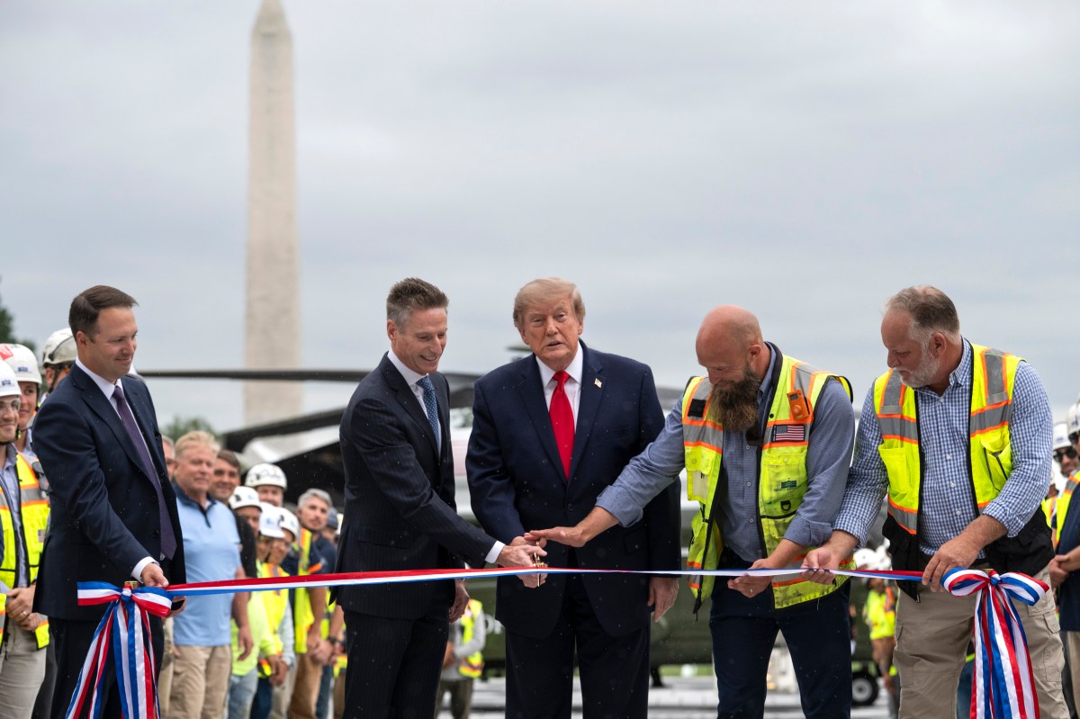 President Donald J. Trump participates in a ribbon-cutting ceremony for the new helipad on the South Lawn of the White House, Monday, September 21, 2026. (Official White House Photo by Joyce N. Boghosian)