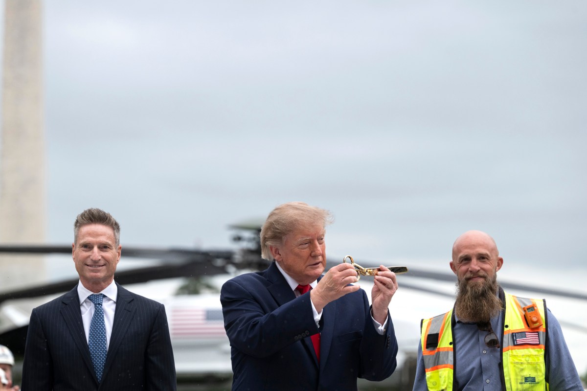 President Donald J. Trump participates in a ribbon-cutting ceremony for the new helipad on the South Lawn of the White House, Monday, September 21, 2026. (Official White House Photo by Joyce N. Boghosian)