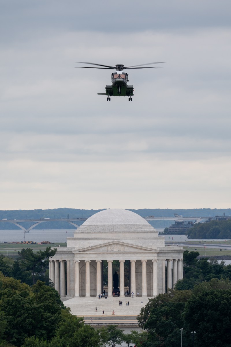 Marine One lands on the new helipad on the South Lawn of the White House, Monday, September 21, 2026. (Official White House Photo by Molly Riley)