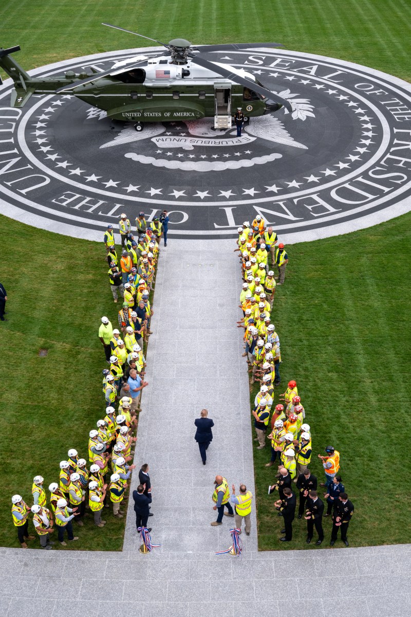 President Donald J. Trump participates in a ribbon-cutting ceremony for the new helipad on the South Lawn of the White House, Monday, September 21, 2026. (Official White House Photo by Molly Riley)