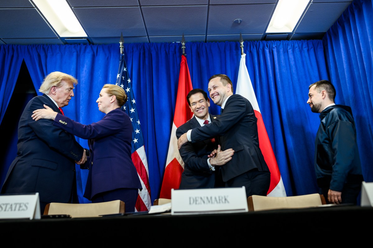 President Donald J. Trump participates in a trilateral signing ceremony with Prime Minister Mette Frederiksen of Denmark and Prime Minister Jans-Frederik Nielsen of Greenland, Tuesday, September 22, 2026, at United Nations Headquarters in New York City. (Official White House Photo by Daniel Torok)