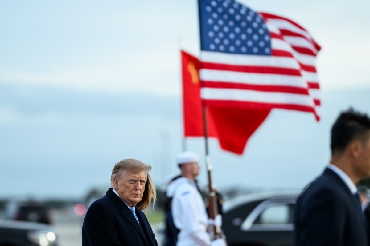President Donald J. Trump and First Lady Melania Trump participate in a welcome ceremony for President Xi Jinping of China and his wife Peng Liyuan as they arrive at Joint Base Andrews, Maryland for a state visit, Wednesday, September 23, 2026. (Official White House Photo by Daniel Torok)
