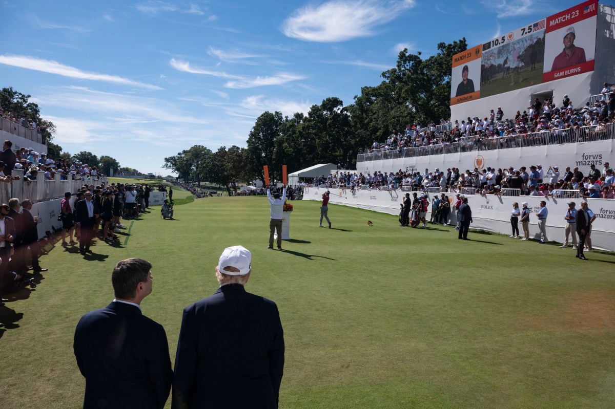 President Donald J. Trump attends the President’s Cup Official Ceremony on Sunday, September 27, 2026, at Medinah Country Club in Medinah, Illinois. (Official White House photo by Joyce N. Boghosian)