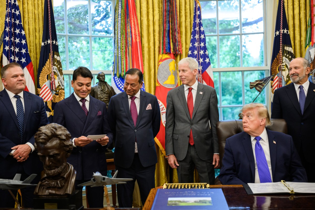 President Donald J. Trump make an announcement on steel, Monday, September 28, 2026, in the Oval Office at the White House. (Official White House Photo by Molly Riley)