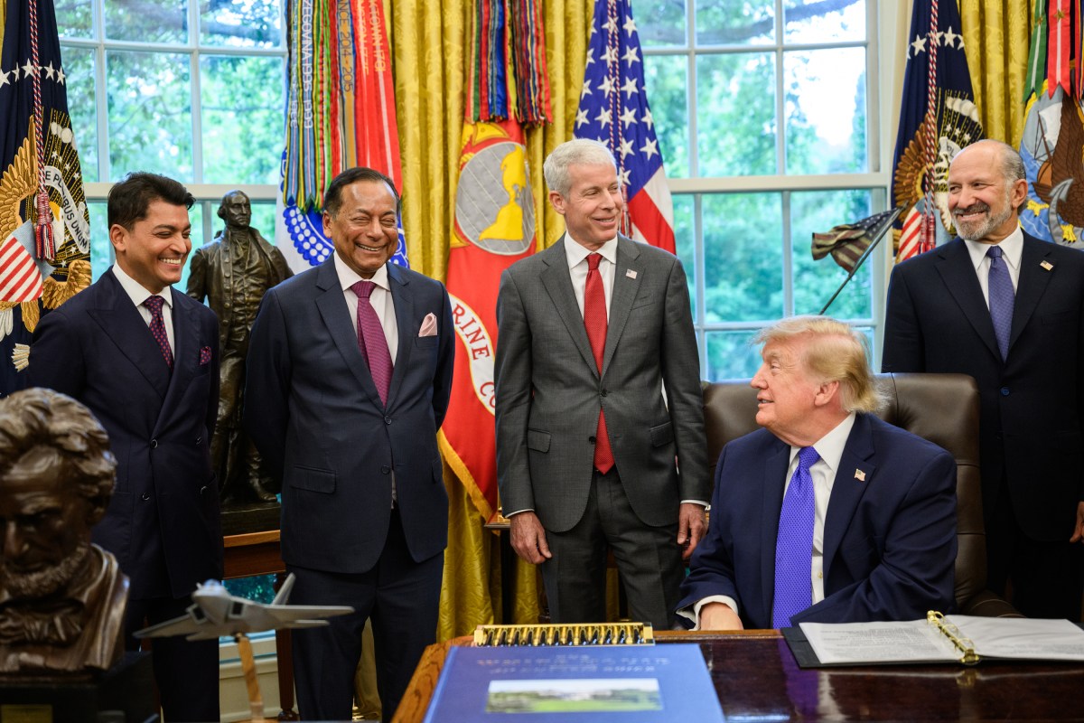 President Donald J. Trump make an announcement on steel, Monday, September 28, 2026, in the Oval Office at the White House. (Official White House Photo by Molly Riley)