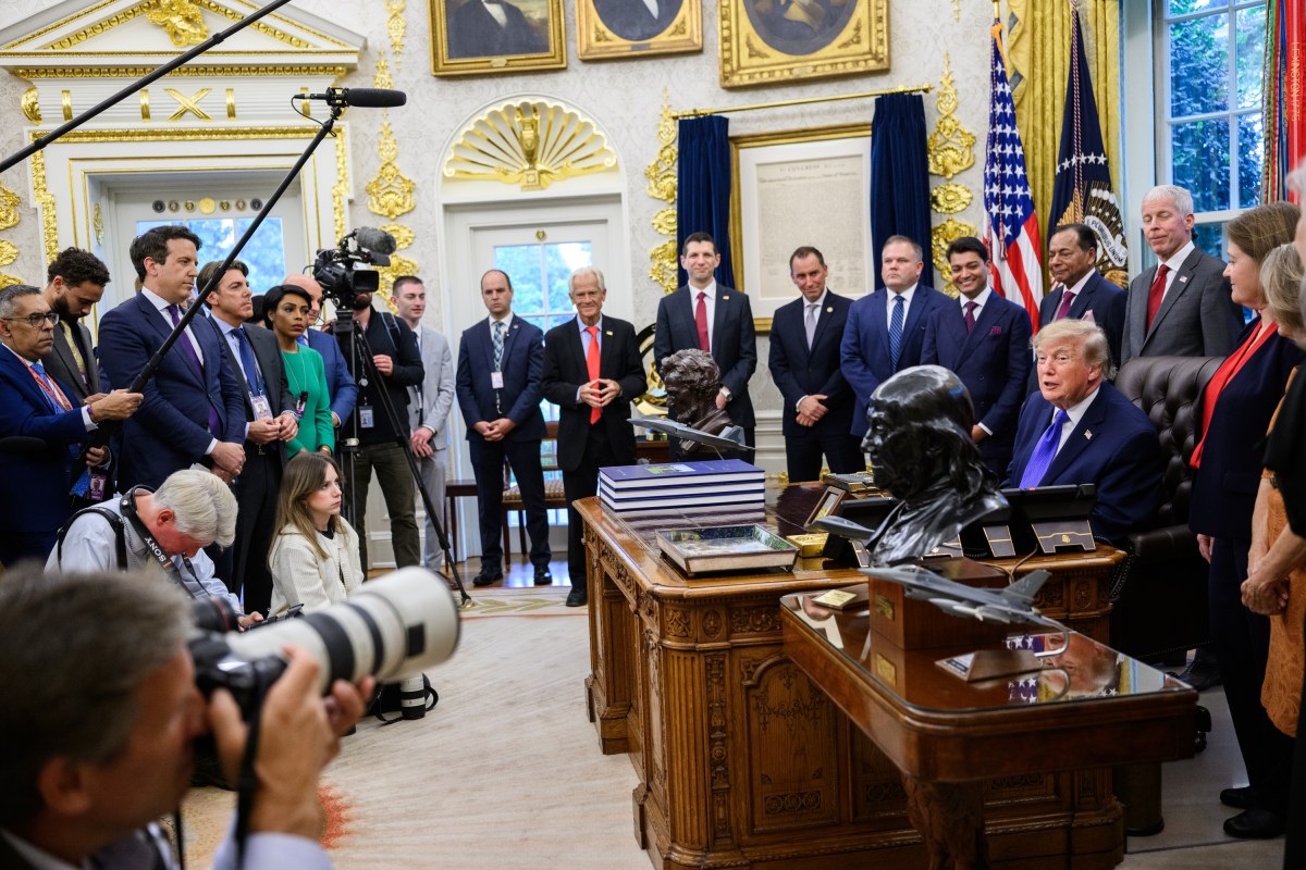 President Donald J. Trump make an announcement on steel, Monday, September 28, 2026, in the Oval Office at the White House. (Official White House Photo by Molly Riley)