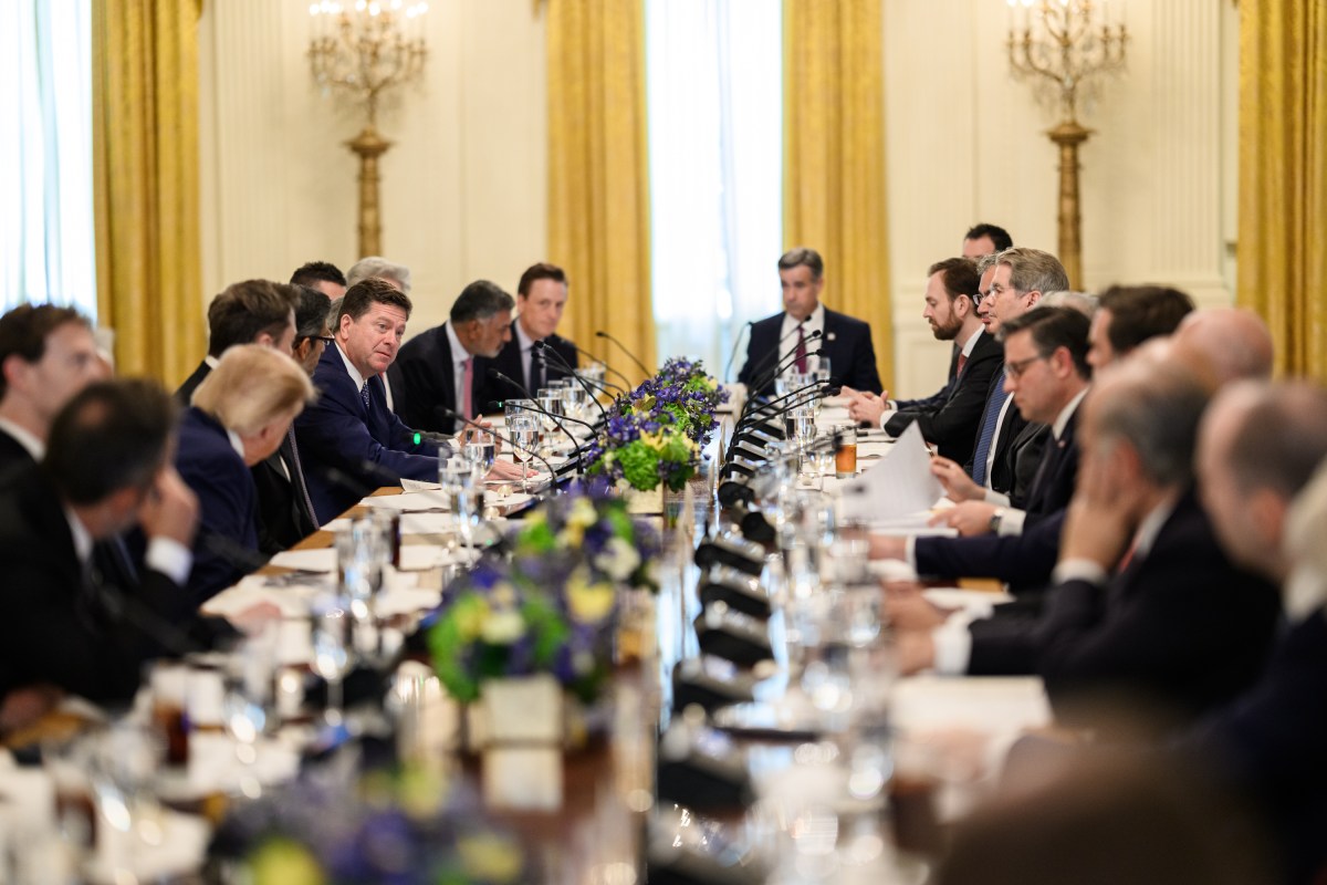 President Donald J. Trump hosts a luncheon on Super Intelligence (AI) in the East Room of the White House, Tuesday, September 29, 2026.(Official White House Photo by Daniel Torok)