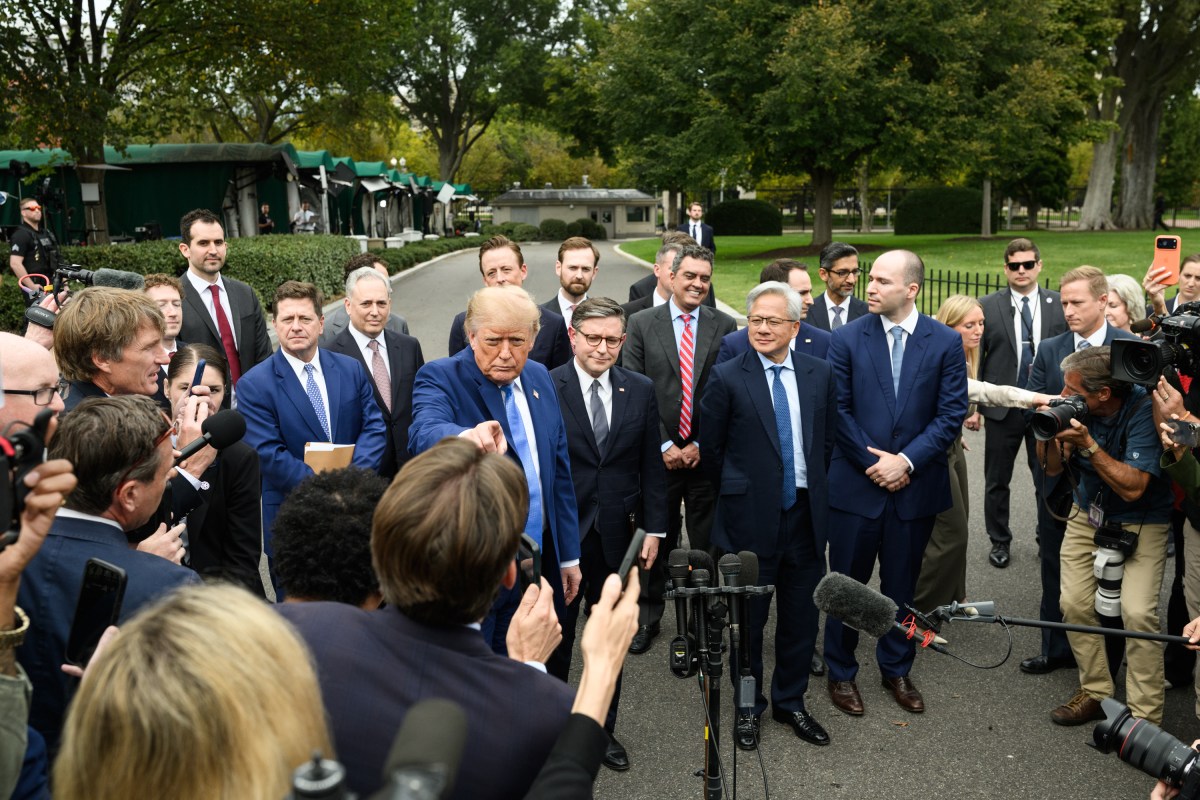 President Donald J. Trump speaks to the press with tech CEO’s outside of the West Wing Lobby, Tuesday, September 29, 2026, following a luncheon on Super Intelligence (AI). (Official White House Photo by Joyce Boghosian)
