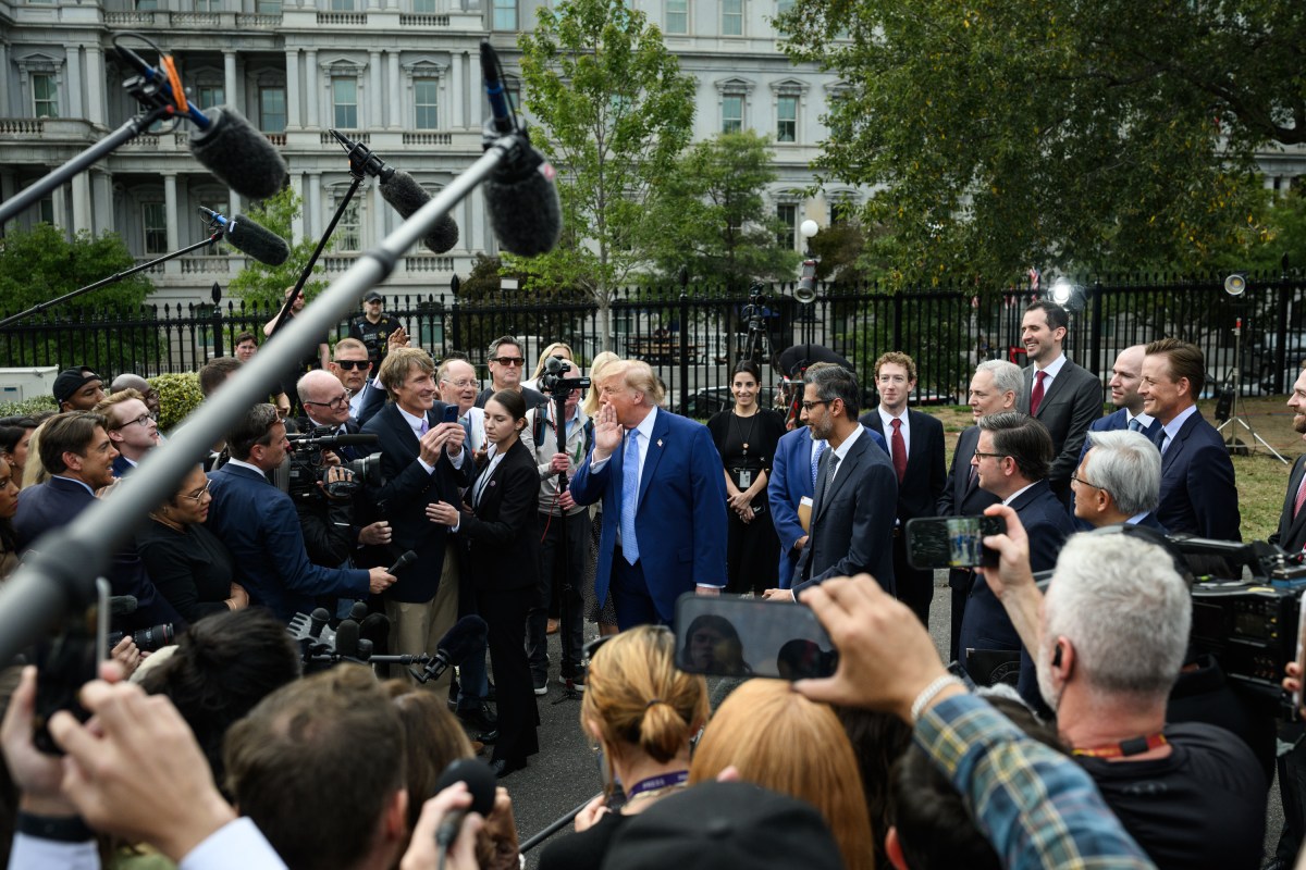 President Donald J. Trump speaks to the press with tech CEO’s outside of the West Wing Lobby, Tuesday, September 29, 2026, following a luncheon on Super Intelligence (AI). (Official White House Photo by Joyce Boghosian)