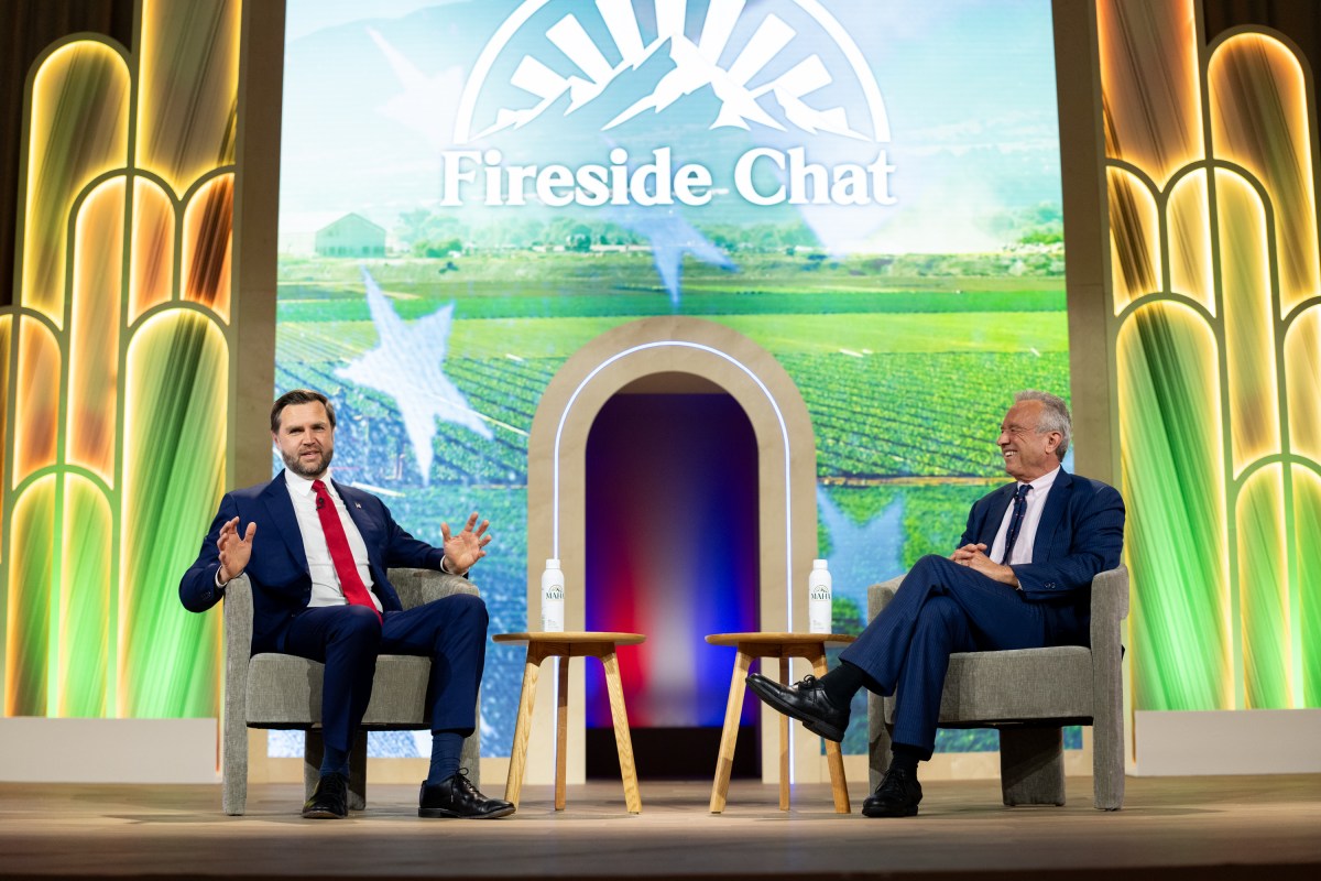 Vice President JD Vance participates in a fireside chat with Health and Human Services Secretary Robert F. Kennedy, Jr. at the Waldorf Astoria in Washington, D.C., Tuesday, September 29, 2026. (Official White House Photo by Emily J. Higgins)
