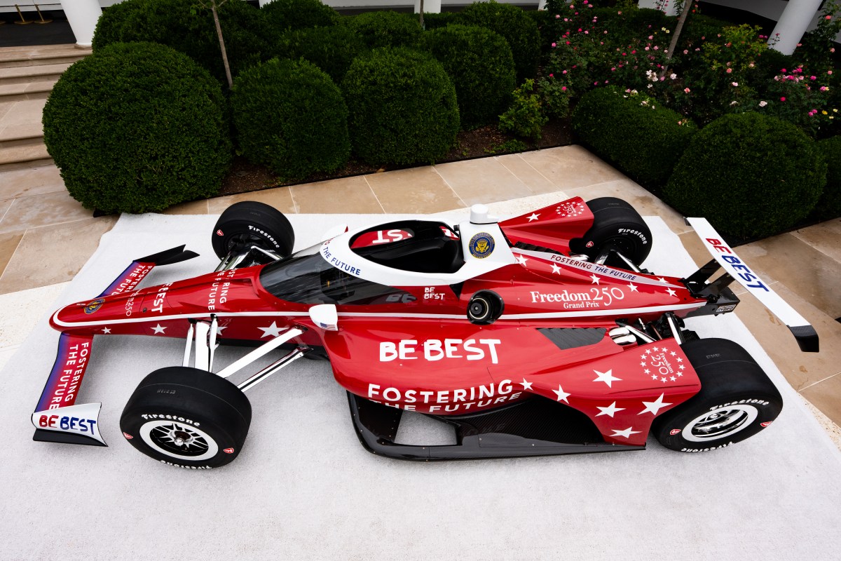 An IndyCar is moved into the Rose Garden, by a crane, in preparation for A Celebration of IndyCar’s Commitment to Fostering the Future event, Thursday, August 20, 2026, at the White House. (Official White House Photo by Andrea Hanks)