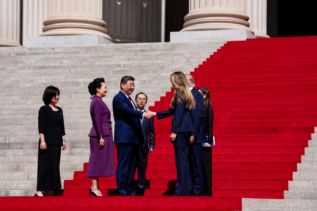 President Donald J. Trump and First Lady Melania Trump visit the National Archives with Chinese President Xi Jinping and Madame Peng Liyuan in Washington, D.C., Friday, September 25, 2026. (Official White House Photo by Andrea Hanks)