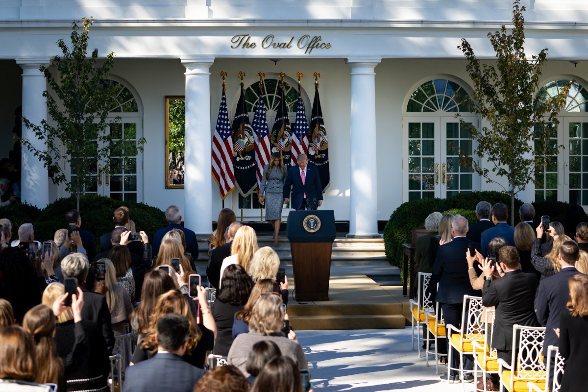 First Lady Melania Trump delivers remarks at an executive order signing on women’s health, Monday, October 19, 2026, in the White House Rose Garden. (Official White House Photo by Cashen Turner)